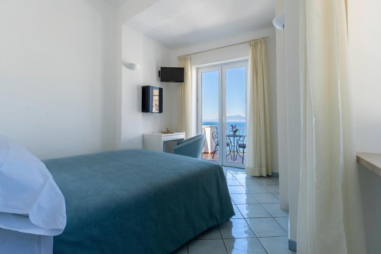 Albergo La Prora Capri Esterno foto