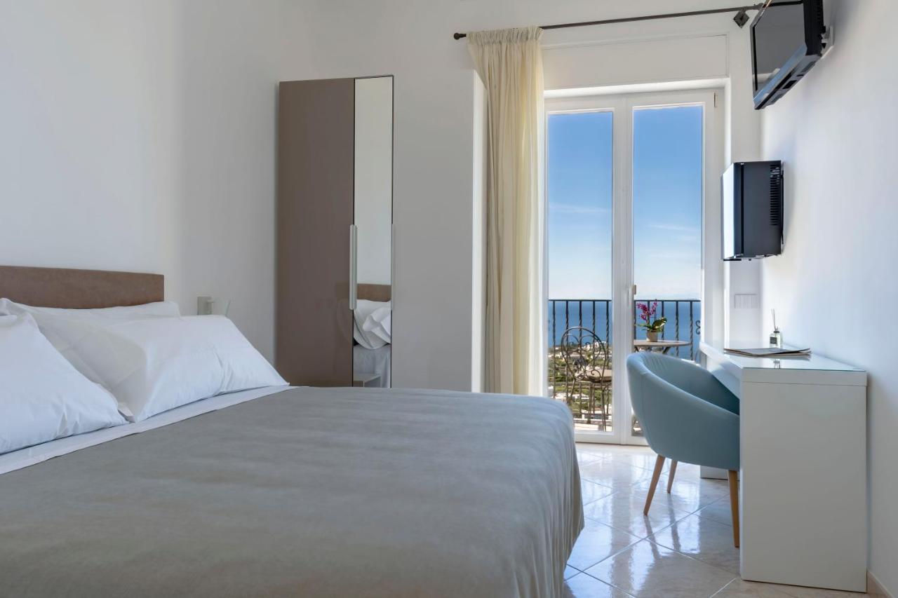 Albergo La Prora Capri Esterno foto
